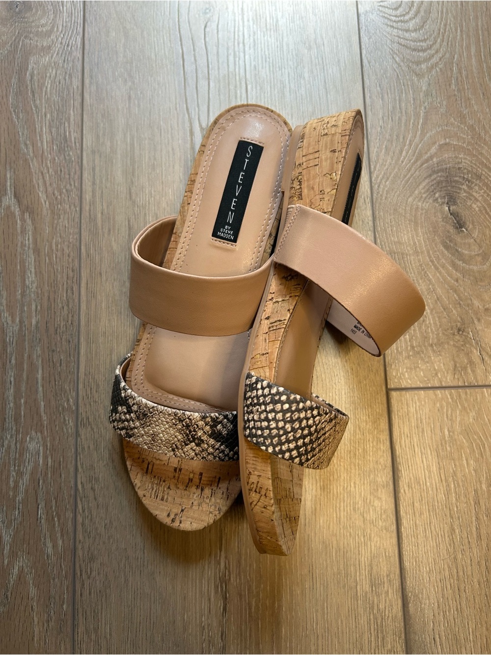 Steven by Steve Madden Snake Print Dual Band Cork Slide Sandals Size 8.5 - Picture 3 of 4